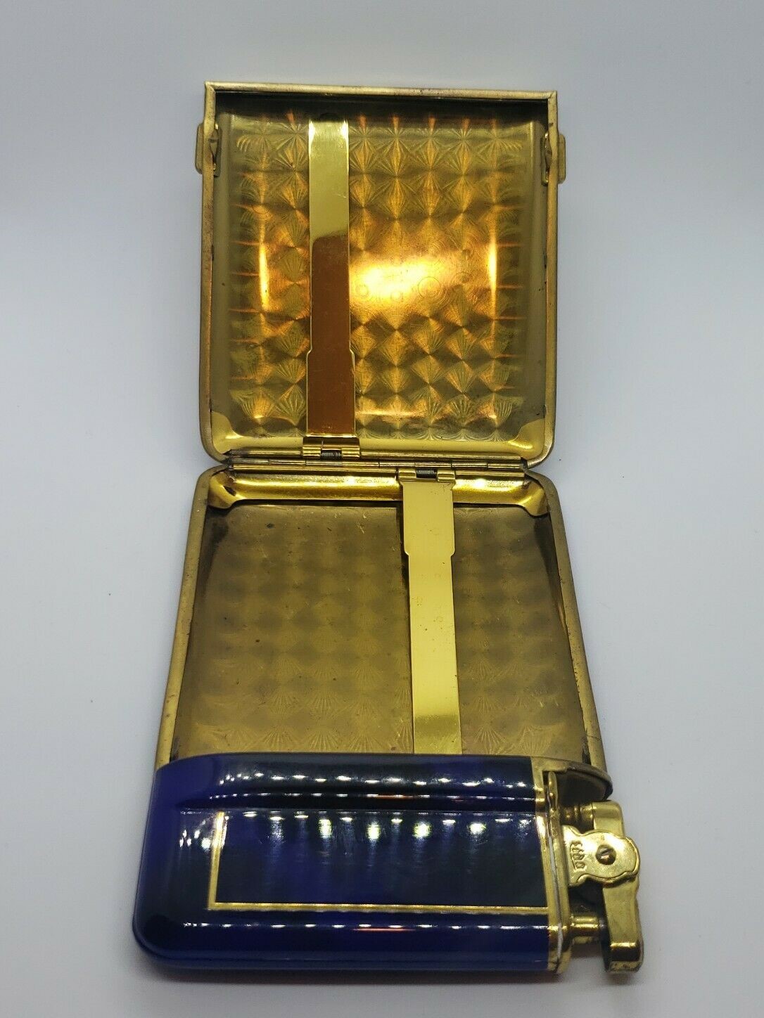WWII Cigarette Case & Lighter: U.S. Zone / Germany - Image 4