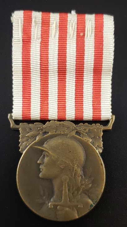 WWI French Commemorative War Medal - Image 3