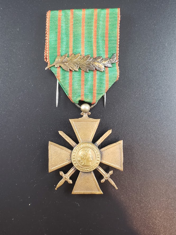 WWI French Croix de guerre 1914–1918 with Bronze Palm Device - Image 2