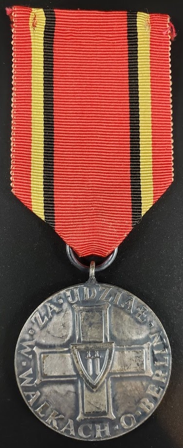 WWII Polish Medal for the Capture of Berlin 1945 - Image 3