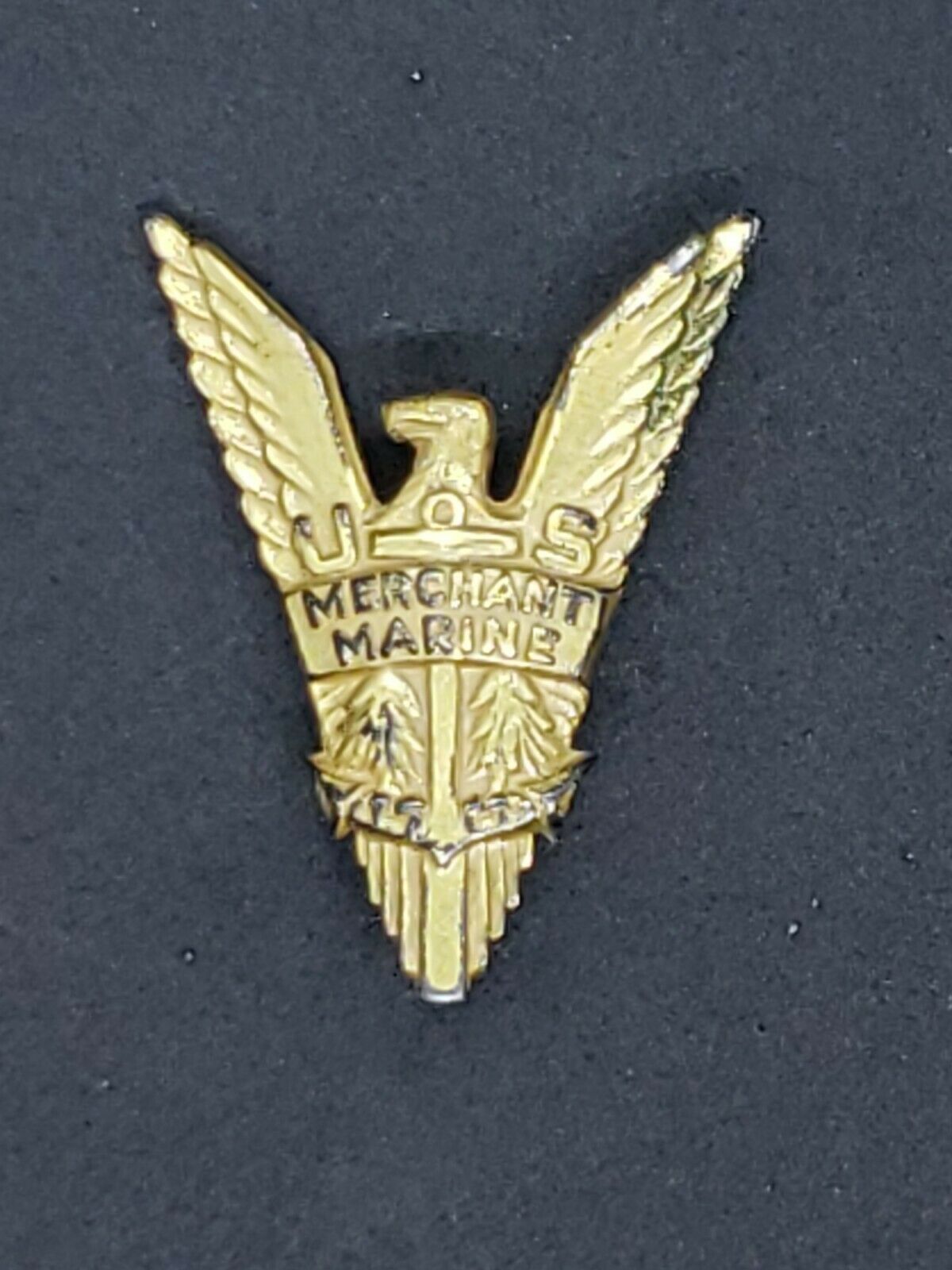 WWII US Merchant Marine Victory Sterling Silver Eagle Pin - A.E. CO. UTICA NY